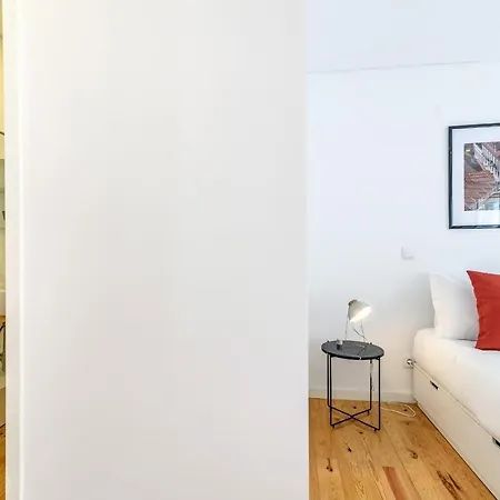 Guestready - Modern Loft At Graca Lisbon