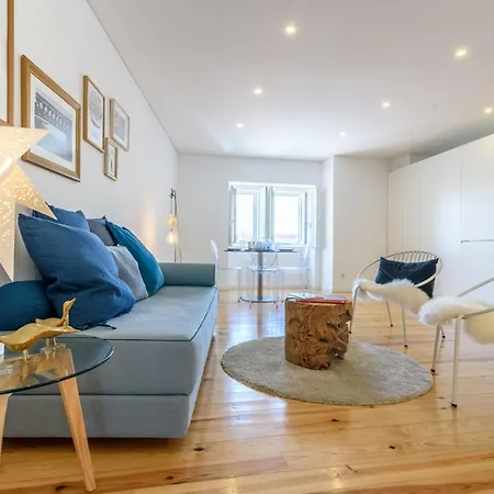 Apartment Guestready - Modern Loft At Graca Lisbon
